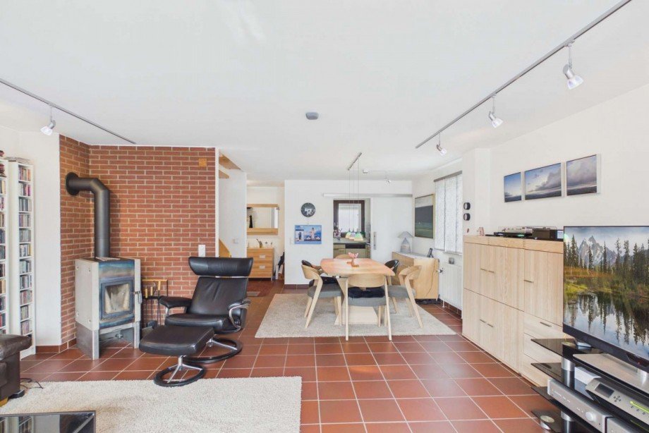 Wohnzimmer - Blick zum Essbereich Doppelhaush�lfte Wolfsburg