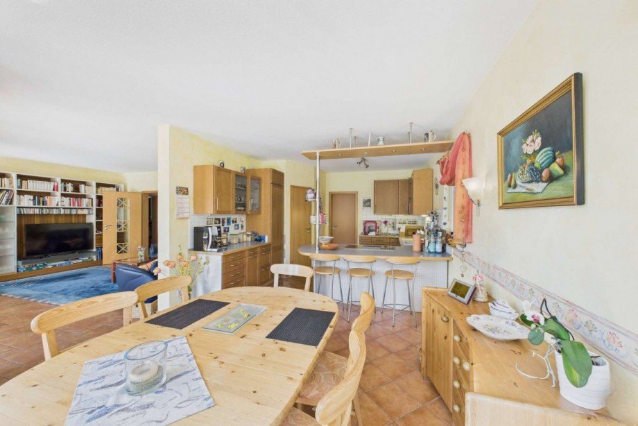Esszimmer mit Blick zur K�che Einfamilienhaus Wolfsburg