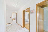 Bild (15dee2880eb7db473592a90bb6dbcfdd): Gro�es Haus in Wolfsburg-Neuhaus freut sich auf neue Besitzer