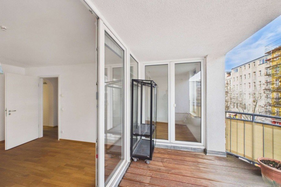 Kinderzimmerbalkon Etagenwohnung Berlin