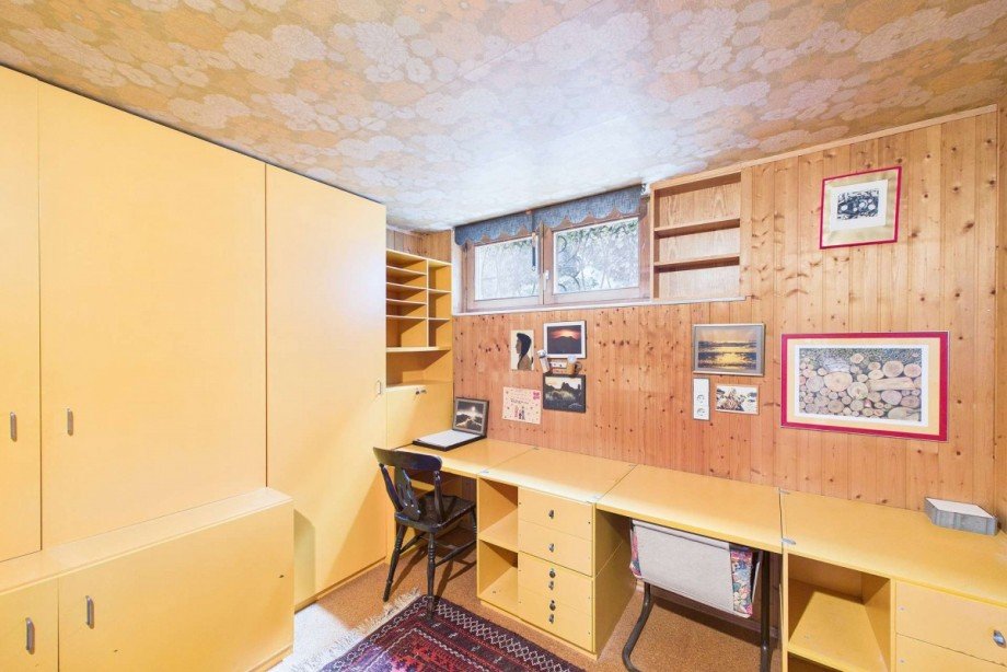 Arbeitszimmer im Untergeschoss Einfamilienhaus Wolfsburg