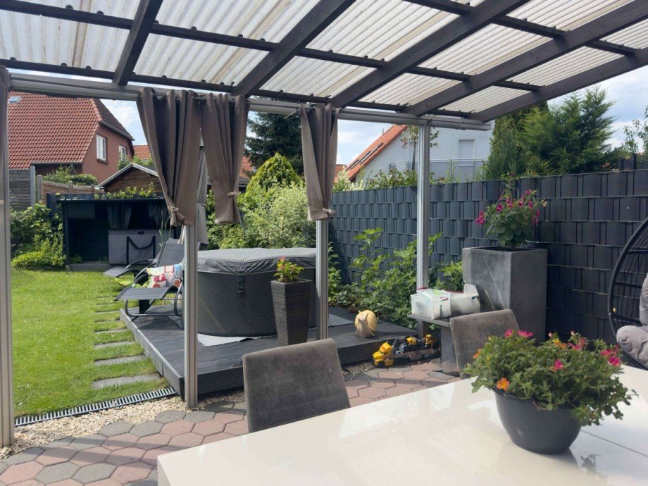 Terrassenblick Doppelhaush�lfte Wolfsburg