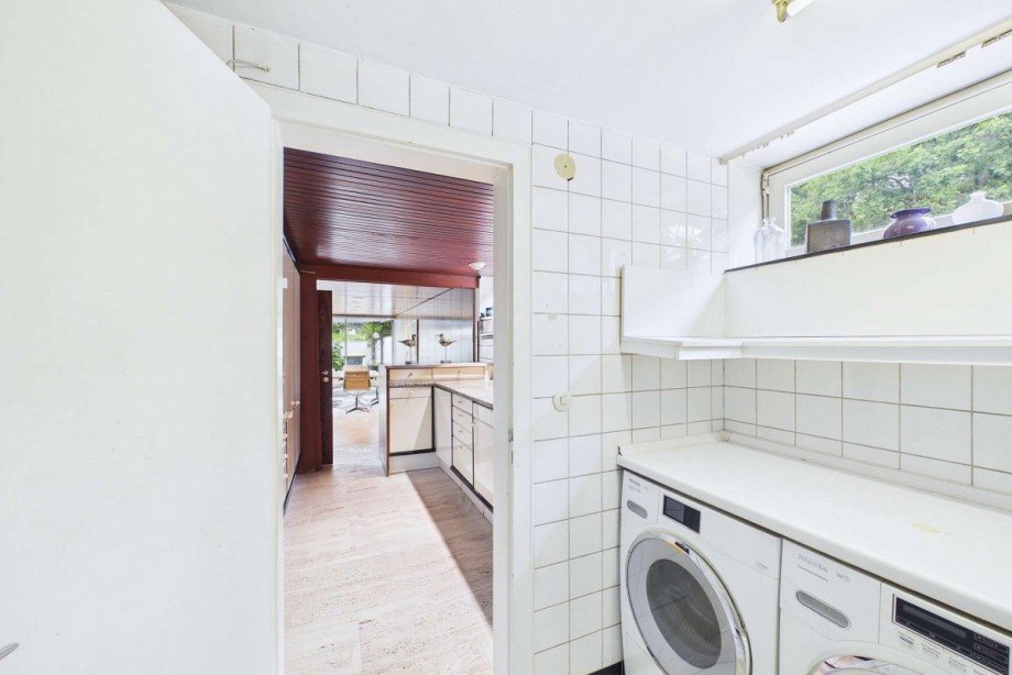 Hauswirtschaftsraum mit Blick zur K�che Reihenendhaus Wolfsburg