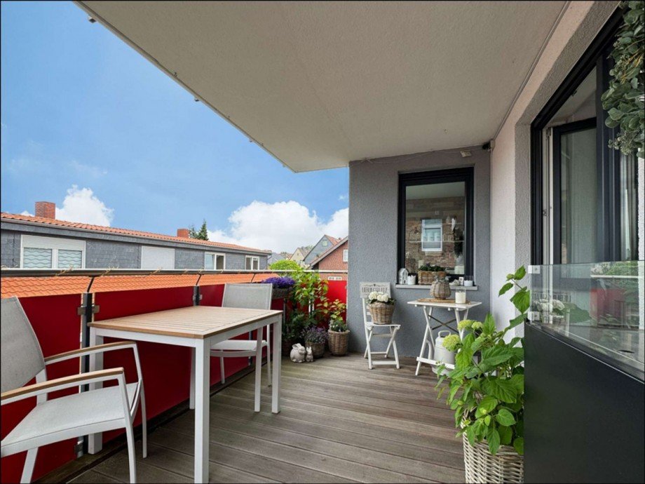 Balkon vor dem Wohnzimmer Etagenwohnung Wolfsburg