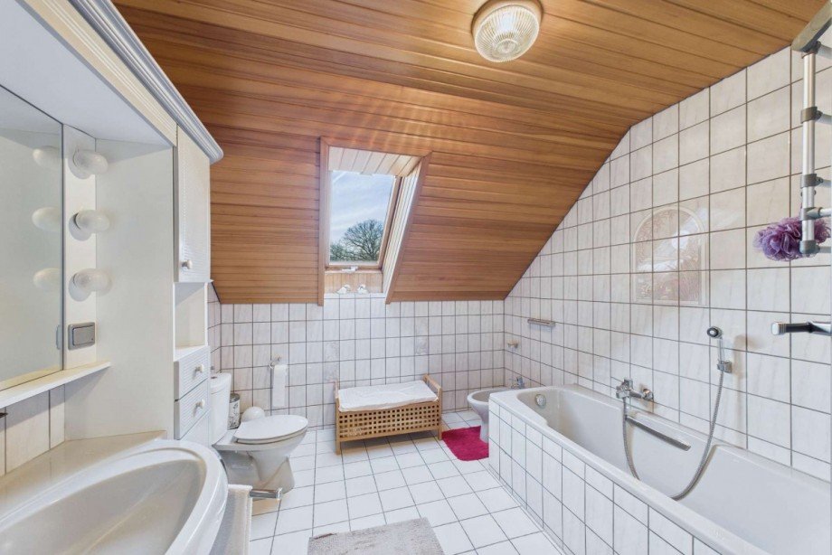 Bad im Obergeschoss Einfamilienhaus Wolfsburg-Ehmen