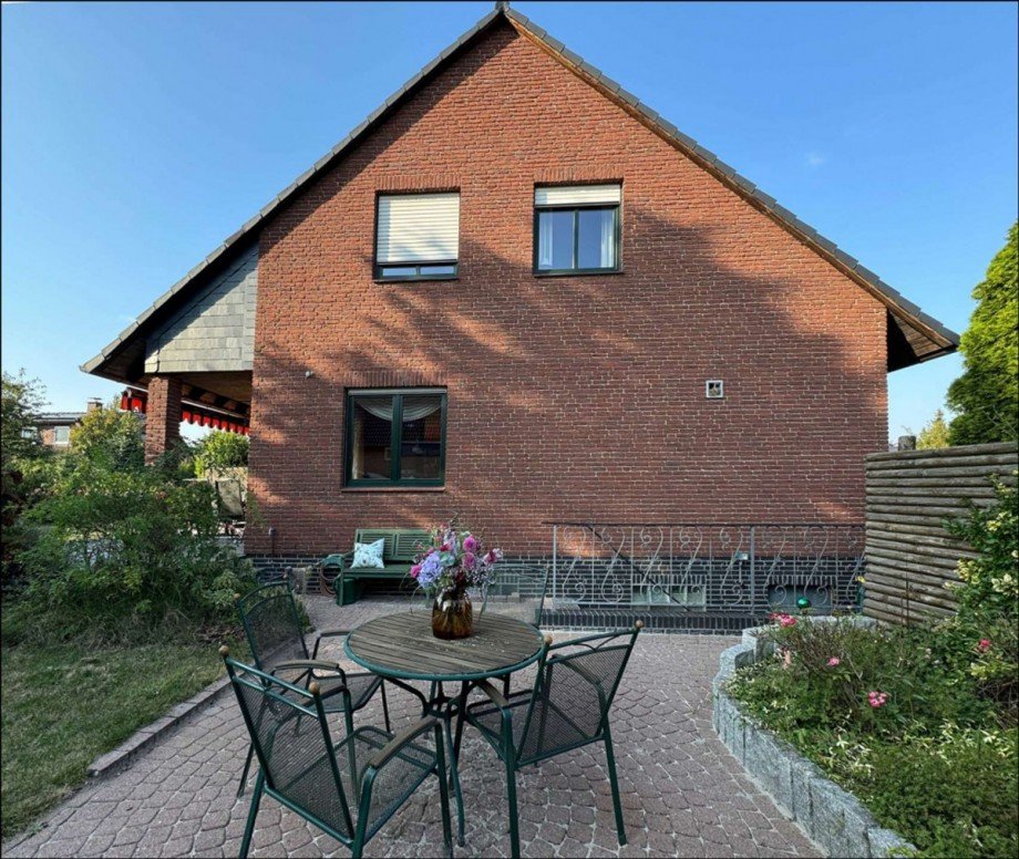 Seitenansicht Einfamilienhaus Wolfsburg