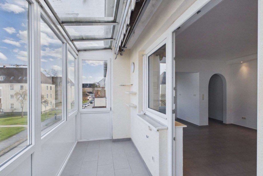 Verglaster Balkon Etagenwohnung Wolfsburg
