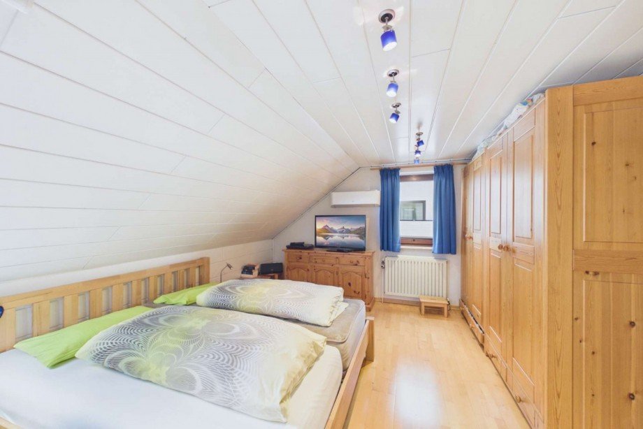 Obergeschoss - Elternschlafzimmer Doppelhaush�lfte Wolfsburg