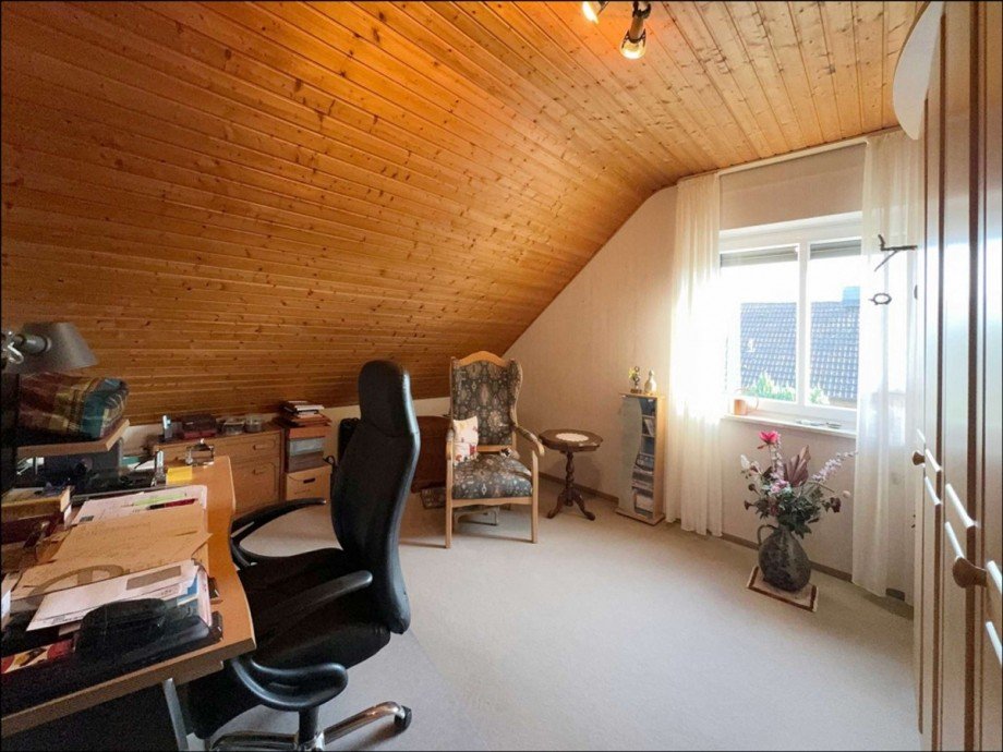 Arbeitszimmer im Obergeschoss Einfamilienhaus Wolfsburg