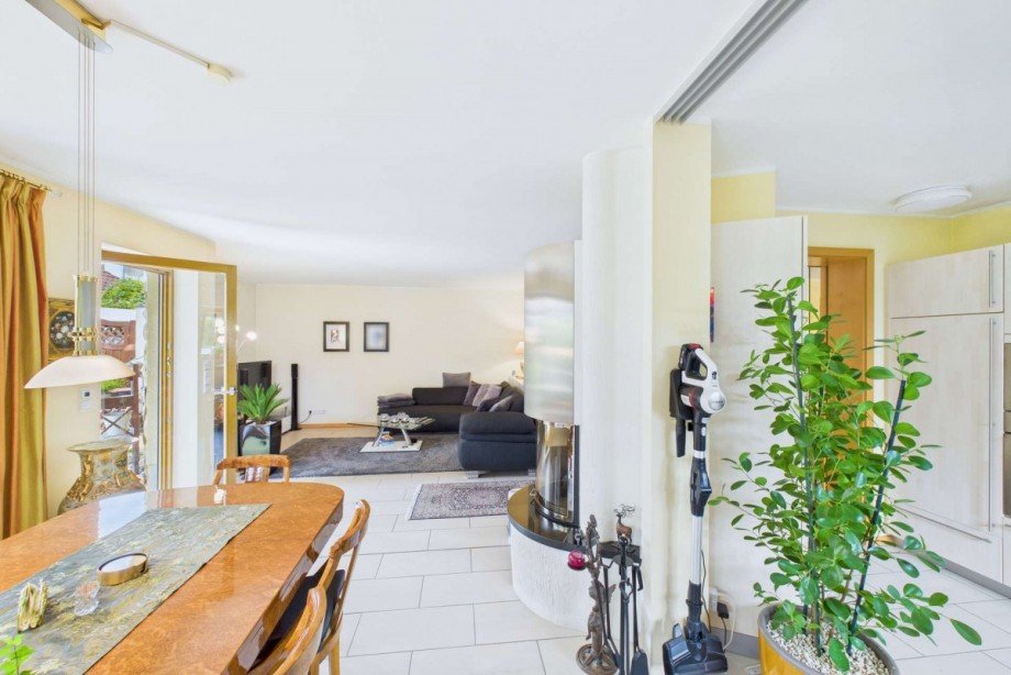 Blick vom Essbereich zur Sitzecke Erdgeschosswohnung Wolfsburg