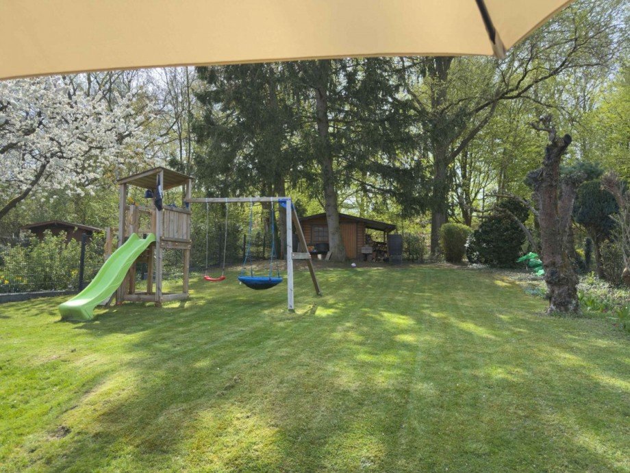 Garten Doppelhaush�lfte Wolfsburg