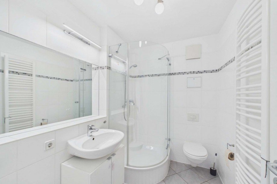 G�ste- oder KinderDuschbad Etagenwohnung Berlin