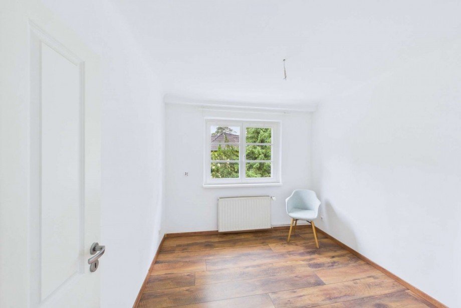 Zimmer Zweifamilienhaus Eichwalde