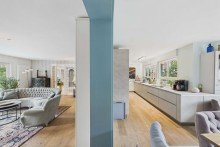 Links Wohnzimmer rechts Esszimmer Traumhaus im Kurort Bad Bevensen sucht neue Liebhaber
