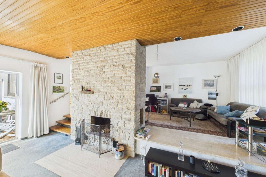 Kamin im Wohnzimmer Haus Wolfsburg