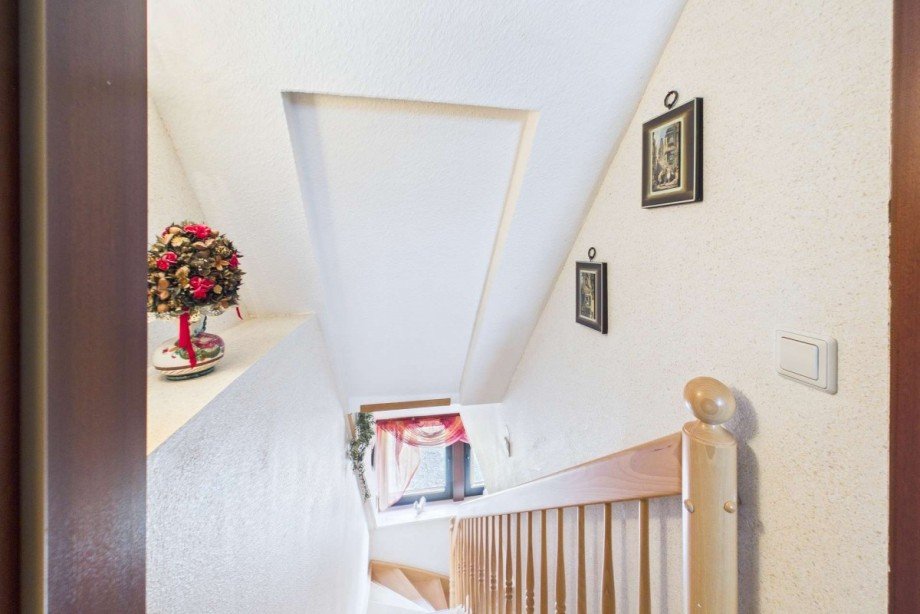 Blick von der ausgebauten Dachspitze ins Obergeschoss Haus Wolfsburg