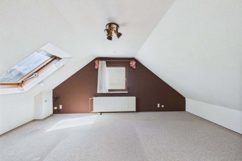Dachgeschoss Zimmer Einfamilienhaus Wolfsburg