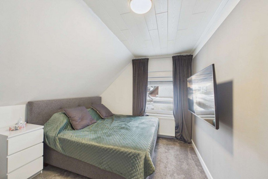 Schlafzimmer Doppelhaush�lfte Wolfsburg