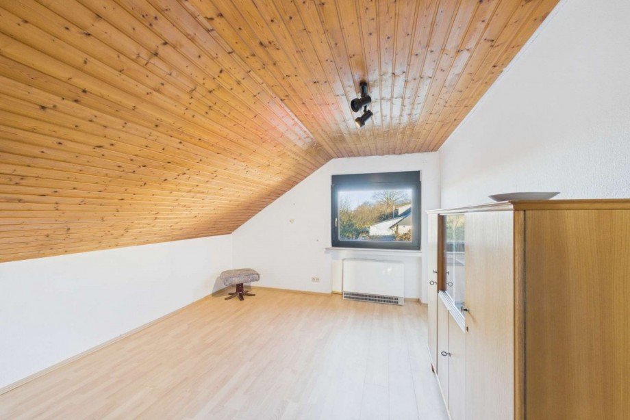 Zimmer 4 im Obergeschoss Einfamilienhaus Wolfsburg