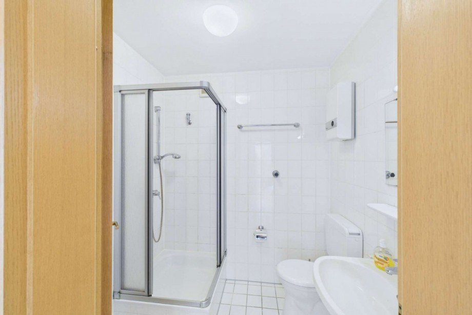 Erdgeschosswohnung - Bad Haus Wolfsburg