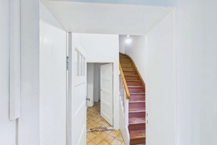 Hauseingang Zweifamilienhaus Eichwalde