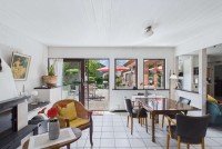 Bild (81ed0d48dd423e6a5359016a7ece891a): Zeitlos modern und trotzdem gem�tlich - diese Immobilie freut sich auf Sie!