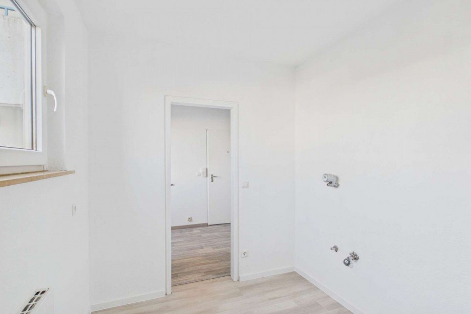 Blick von der K�che zur Essdiele Etagenwohnung Wolfsburg