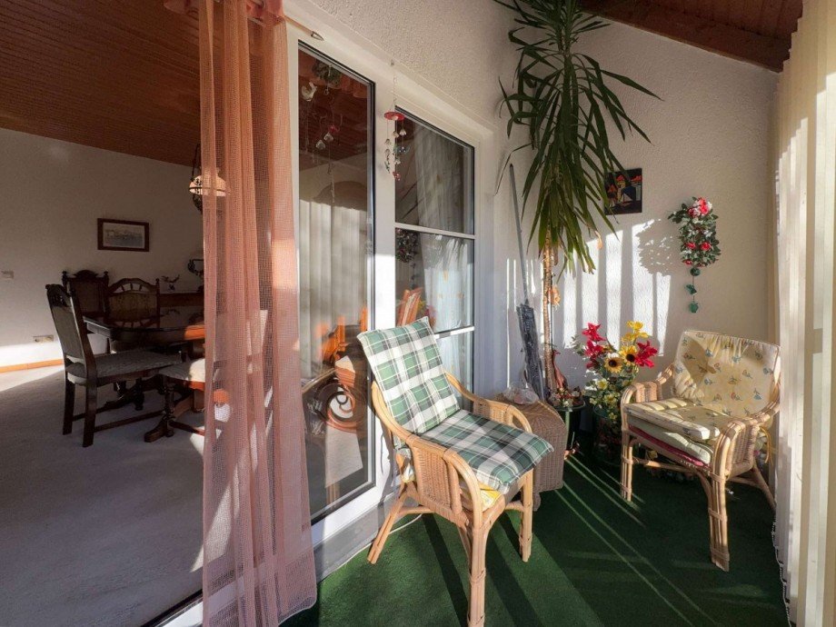 Wintergarten vor dem Esszimmer Reihenmittelhaus Wolfsburg