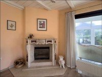 Bild (8d48fd40455ae9a532775695933c1b7e): Gro�z�giges Wohnhaus im Landhausstil auf idyllischem Grundst�ck mit Blick zur Pferdeweide