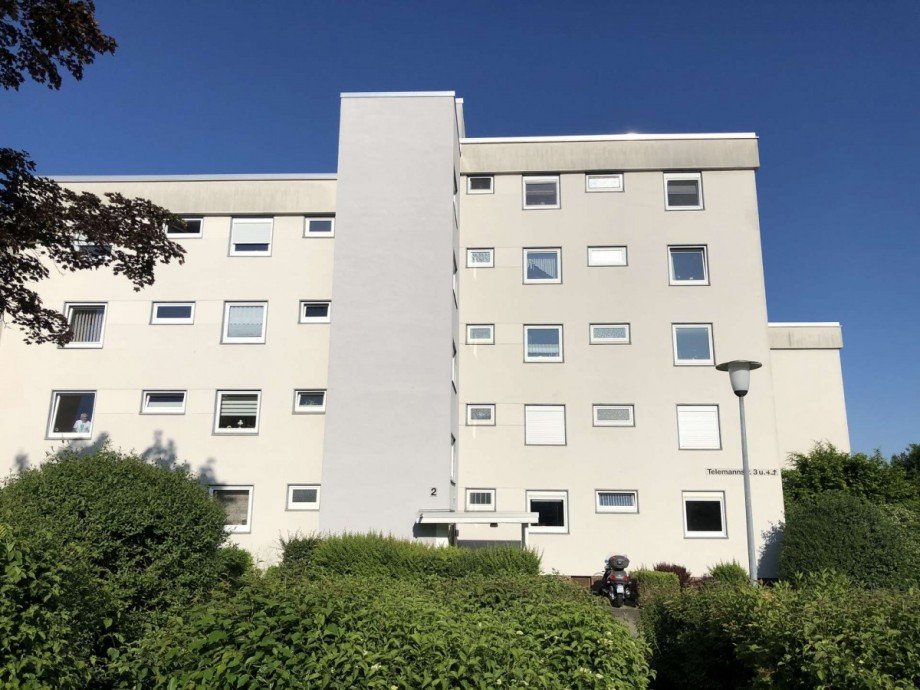 Blick zum Geb�ude Etagenwohnung Wolfsburg