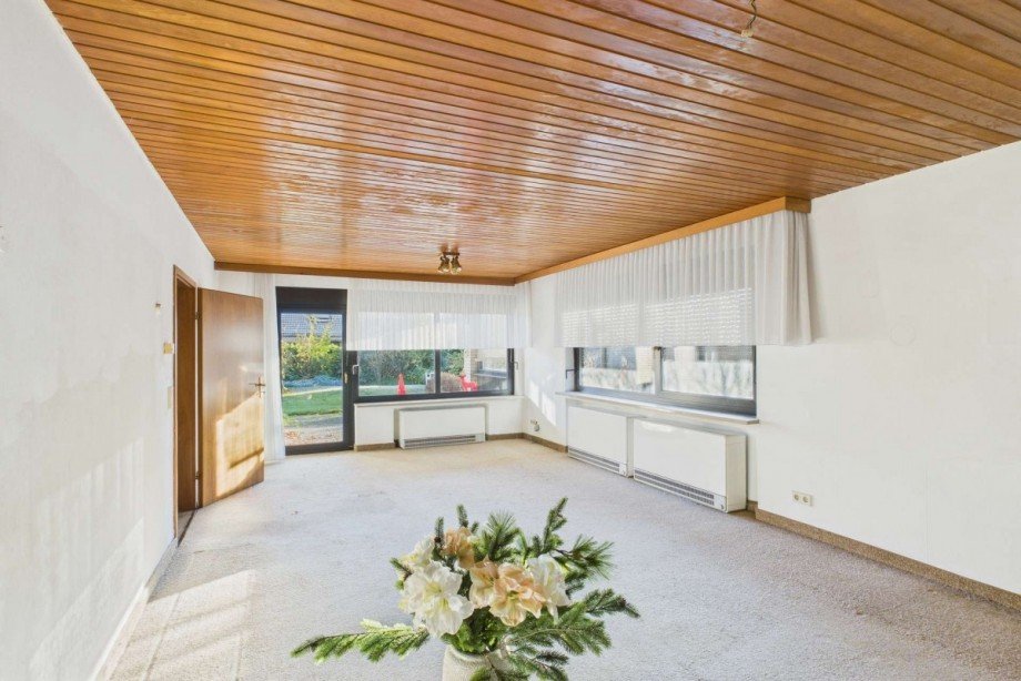 Wohnzimmerblick zur Terrasse Einfamilienhaus Wolfsburg