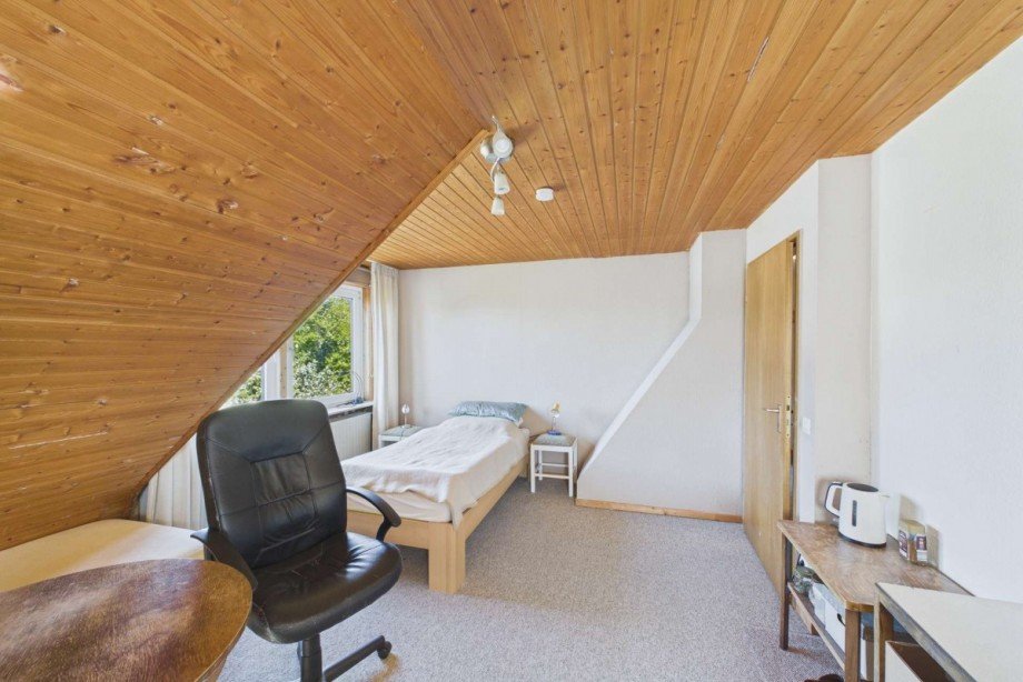 Obergeschoss- Zimmer 2 Einfamilienhaus Wolfsburg