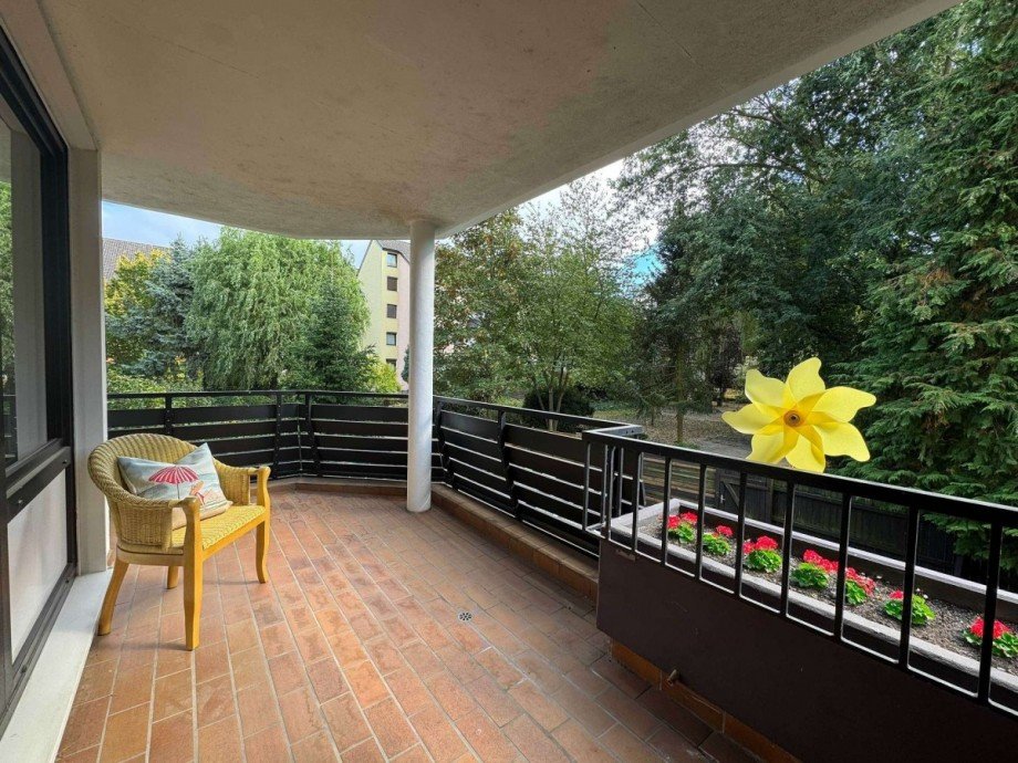 Balkon vor dem Wohnzimmer Etagenwohnung Wolfsburg / Westhagen
