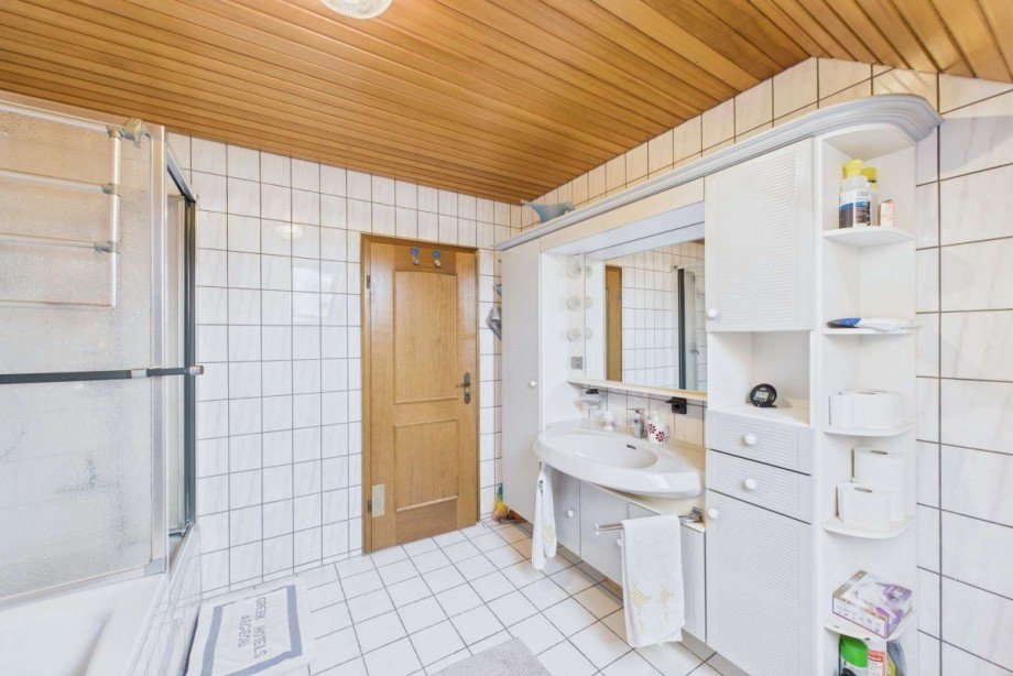 Bad im Obergeschoss Einfamilienhaus Wolfsburg-Ehmen