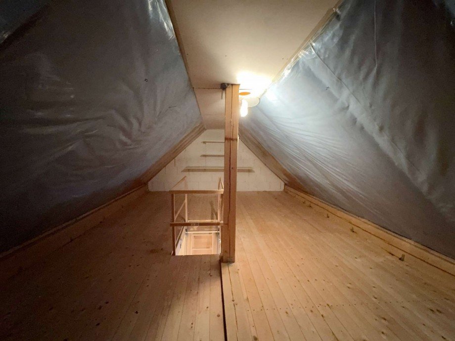 Dachboden Reihenmittelhaus Wolfsburg
