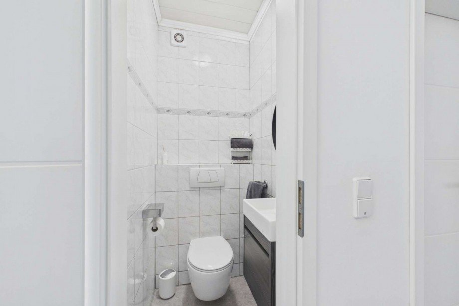 G�ste-WC Doppelhaush�lfte Wolfsburg