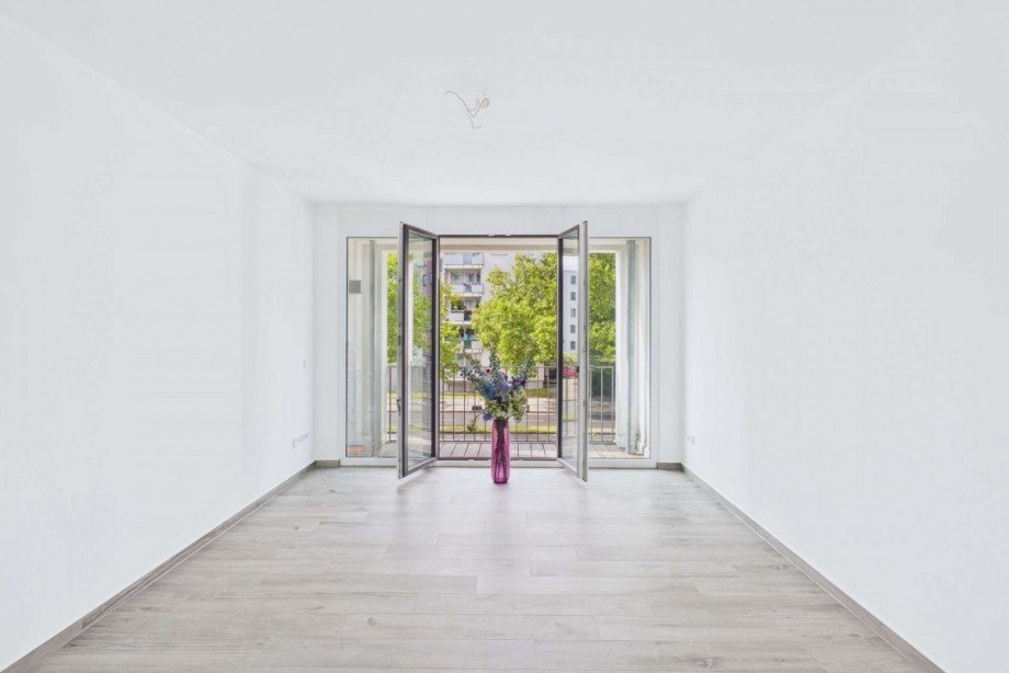 Blick zum Balkon Etagenwohnung Wolfsburg