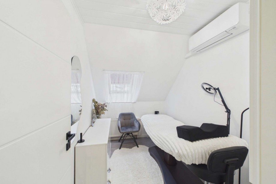 Kleines Zimmer Doppelhaush�lfte Wolfsburg