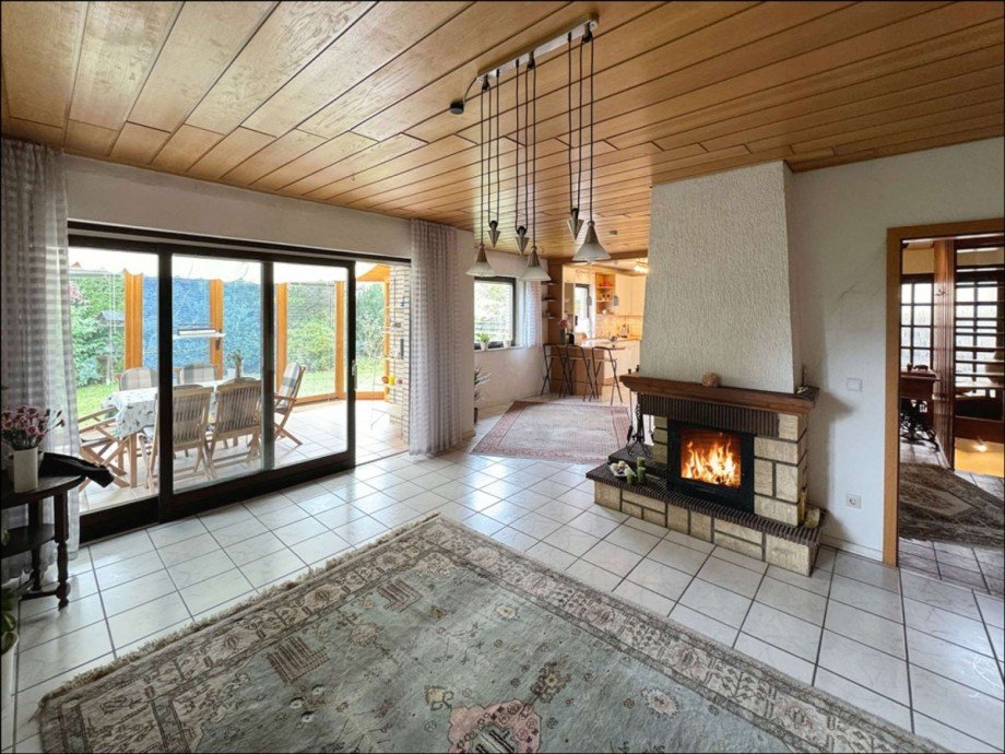 Wohnzimmerblick zum Wintergarten Einfamilienhaus Vechelde