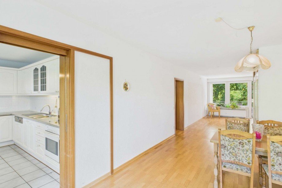 Blick zur K�che und zum Essplatz Etagenwohnung Wolfsburg / Westhagen