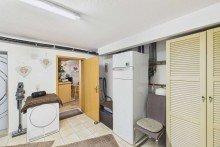 Hauswirtschaftsraum im Untergeschoss Traumhaus in Weihnachtsstimmung sucht neue Besitzer