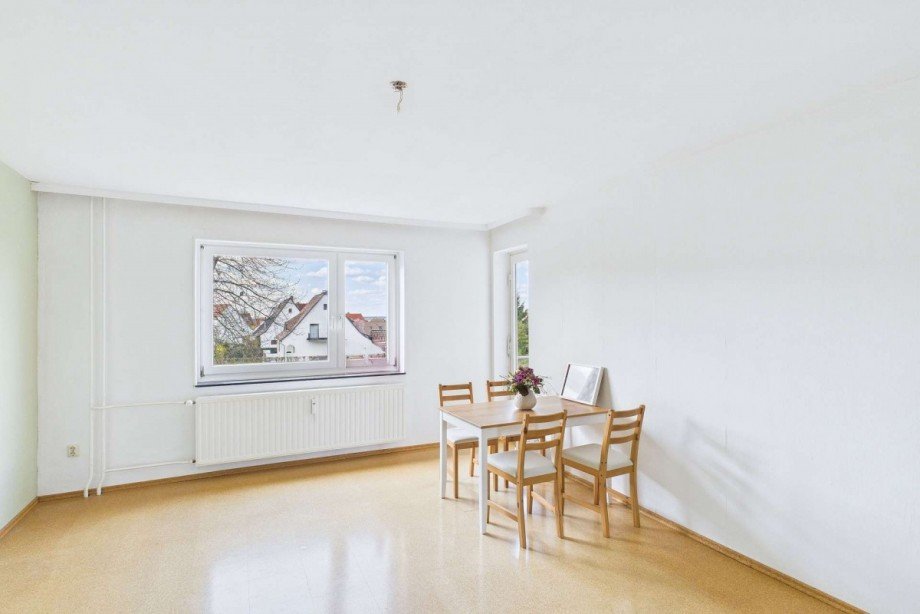 Essplatz im Wohnzimmer Etagenwohnung Wolfsburg