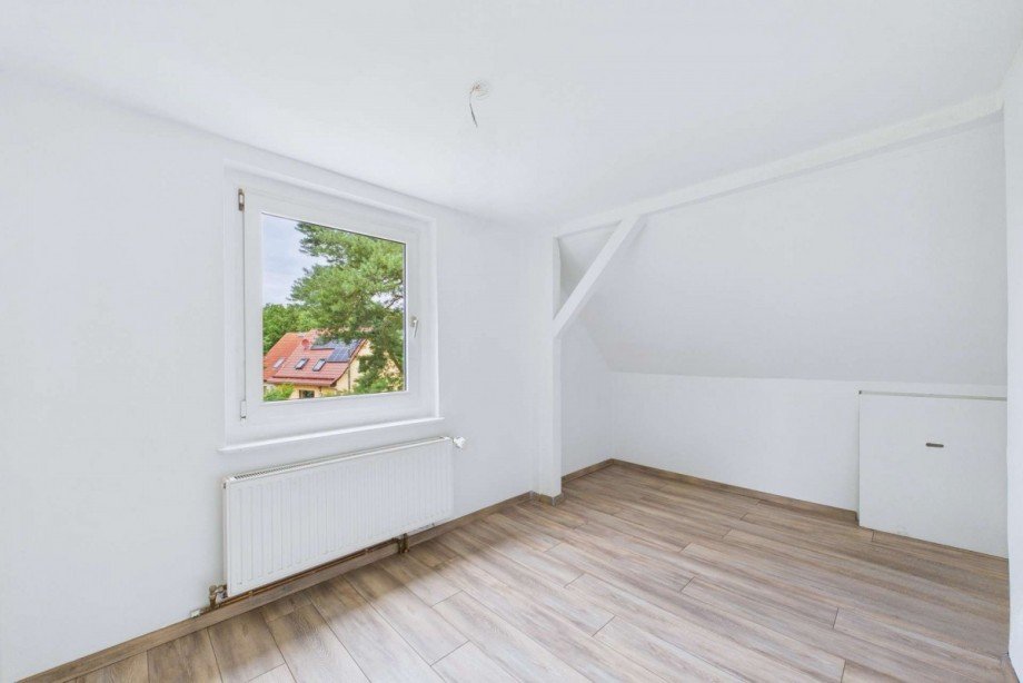 Zimmer im Dachgeschoss Zweifamilienhaus Eichwalde