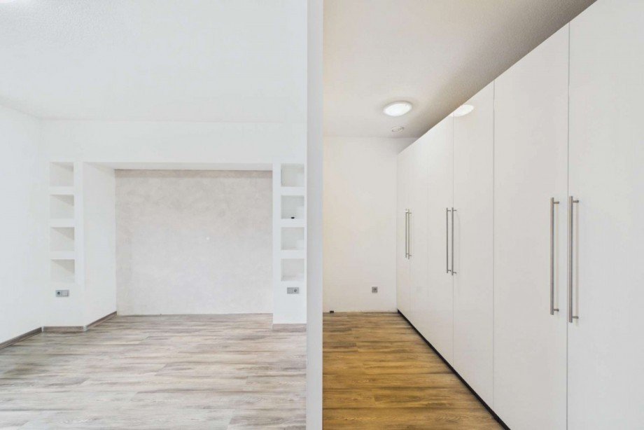 Elternschlafzimmer mit begehbarem Kleiderschrank - Obergeschoss Einfamilienhaus Wolfsburg / Ehmen