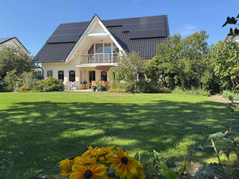 Blick �ber das Grundst�ck Einfamilienhaus Wolfsburg