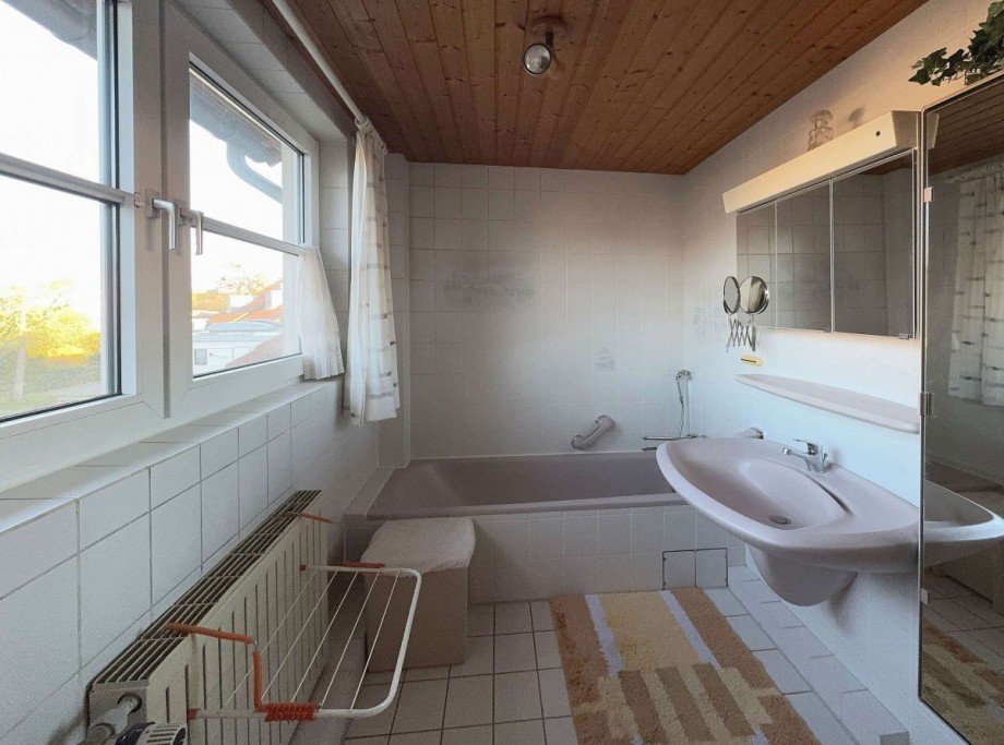 Bad im Dachgeschoss Reihenmittelhaus Wolfsburg