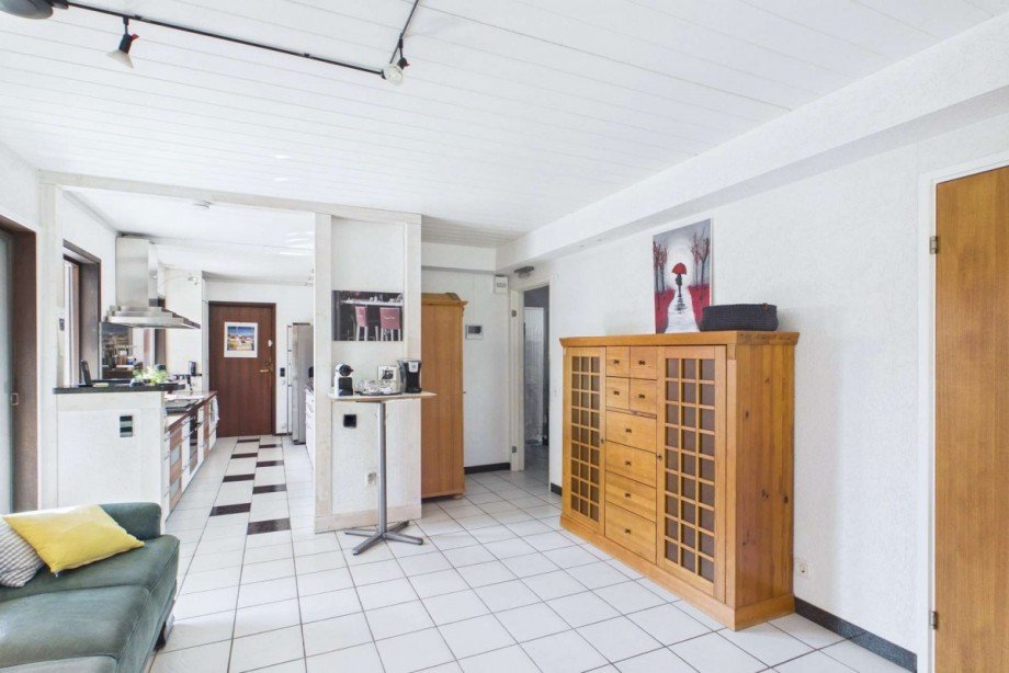 Blick vom Wohnzimmer zur K�che Einfamilienhaus Wolfsburg