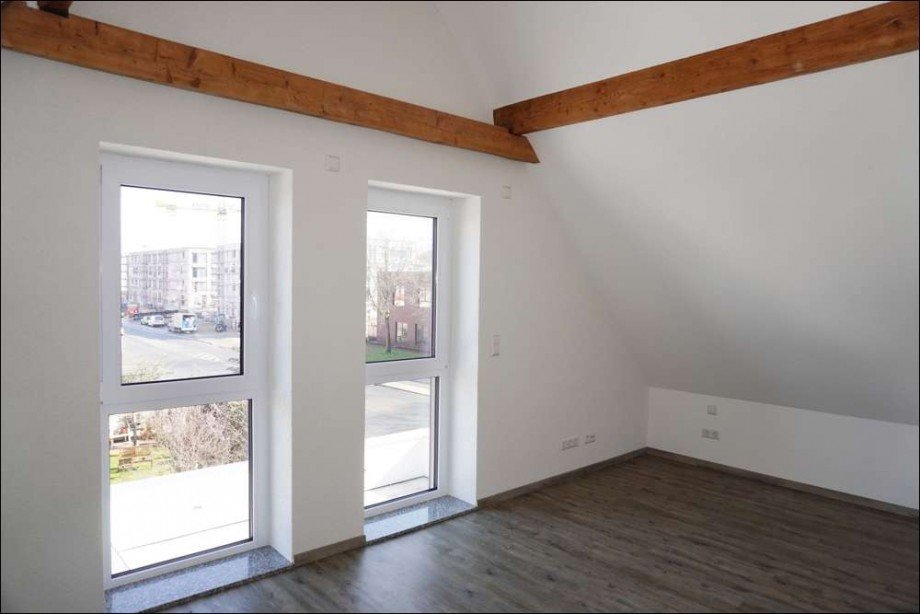 Schlafzimmer Fensterfront Maisonettewohnung Wolfsburg / Reislingen